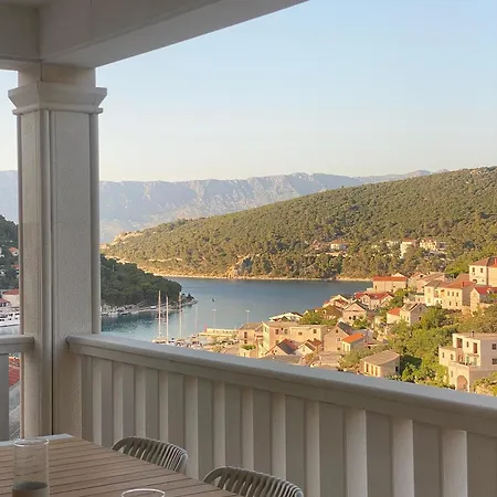 Maestral, ,island Brac Casa de Férias