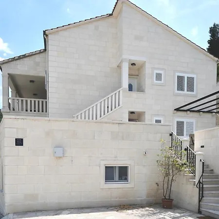 Maestral, ,island Brac Ferienhaus *