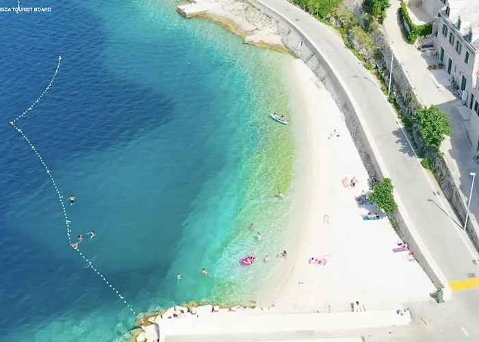 Maestral, ,island Brac Vakantiehuis *
